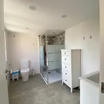 Terrace House Hostel Lissabon
