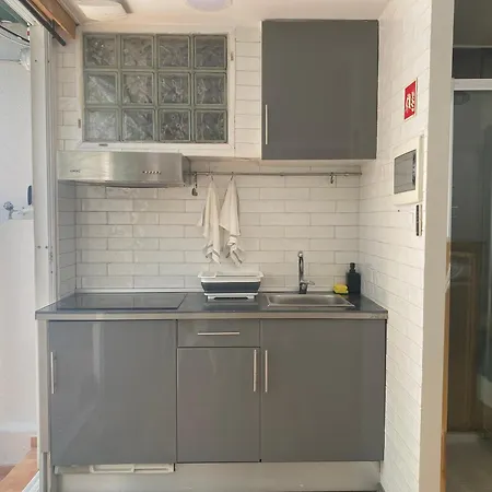 Terrace House Hostel *