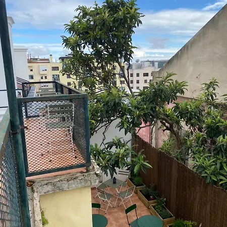 Terrace House Hostel Lissabon