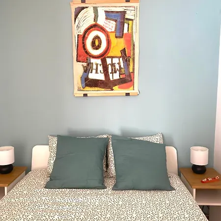 Hostel Terrace House