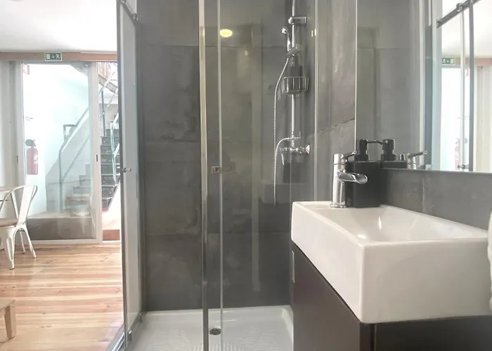 Terrace House Ostello Lisbona