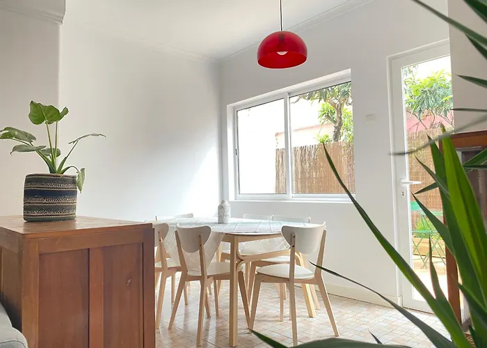 Ostello Terrace House *